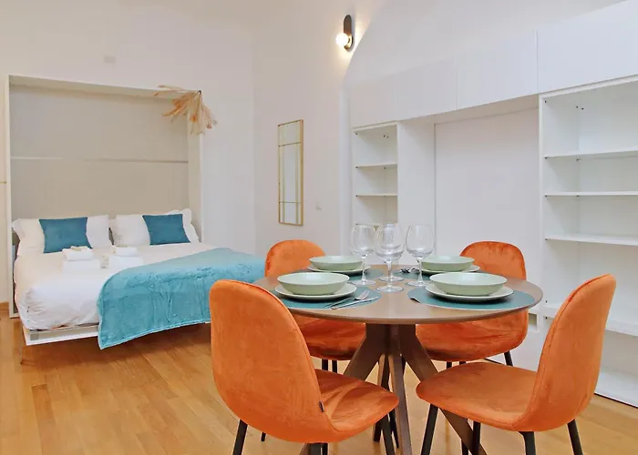 Modern Flat In Termini Station *